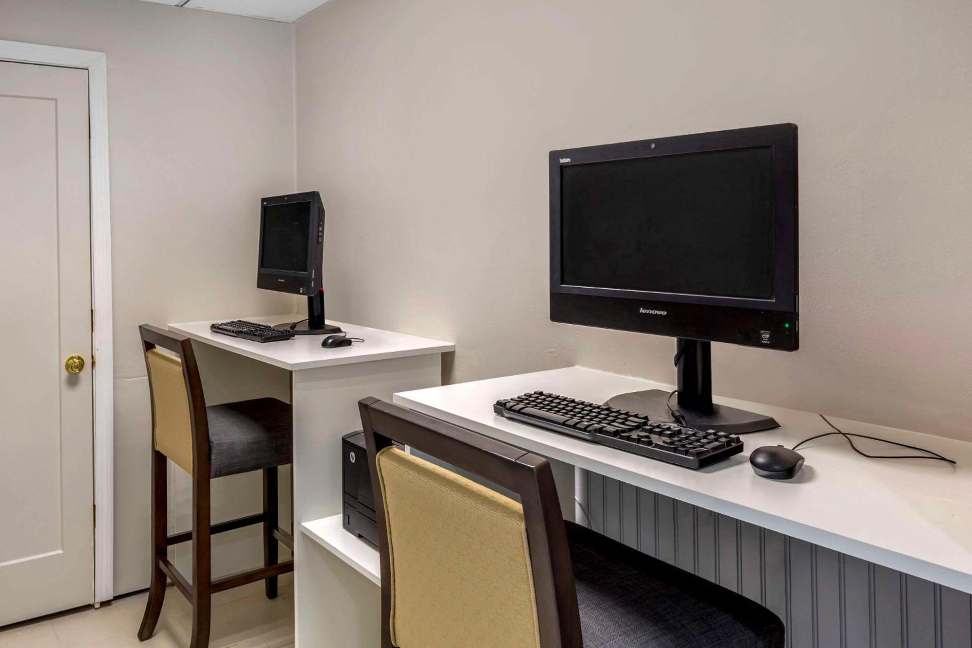 Comfort Inn Hyannis - Cape Cod Eksteriør bilde