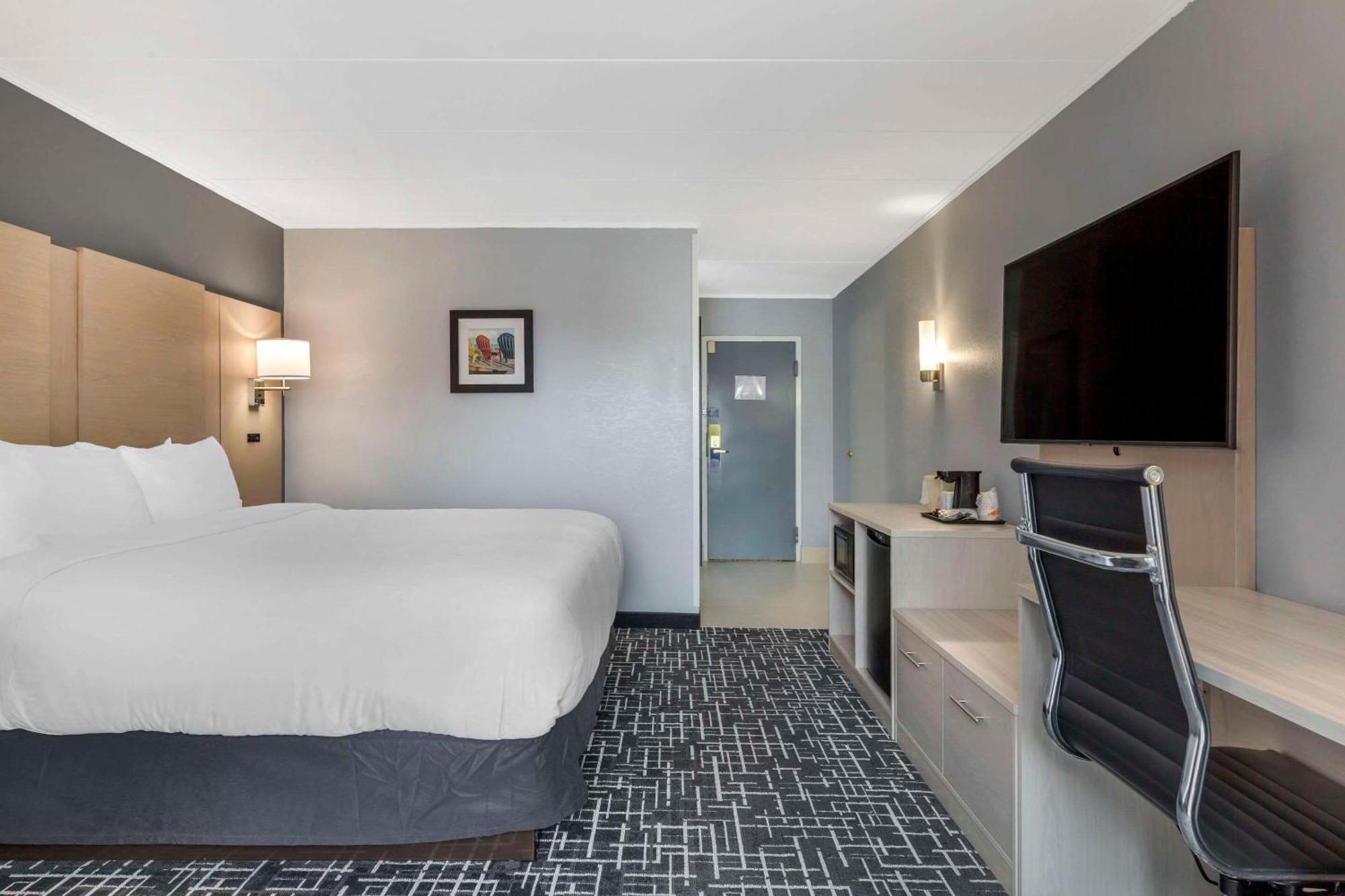 Comfort Inn Hyannis - Cape Cod Eksteriør bilde